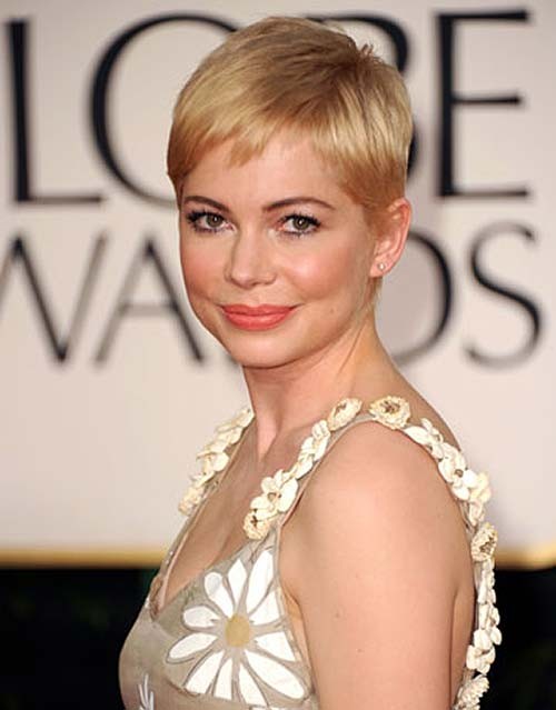 Michelle Williams exposing her totally nude body and huge boobs #75262245