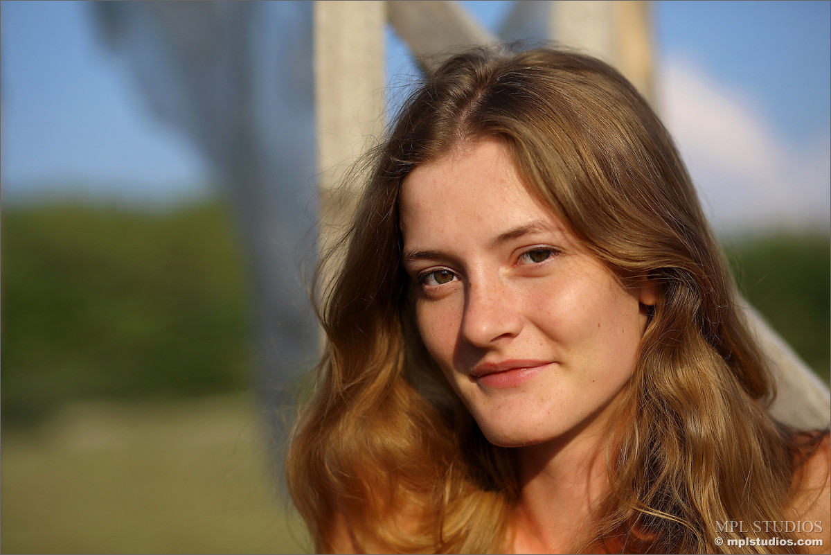 Luscious teenager nation girl Claudia peeling off clothing #72452653