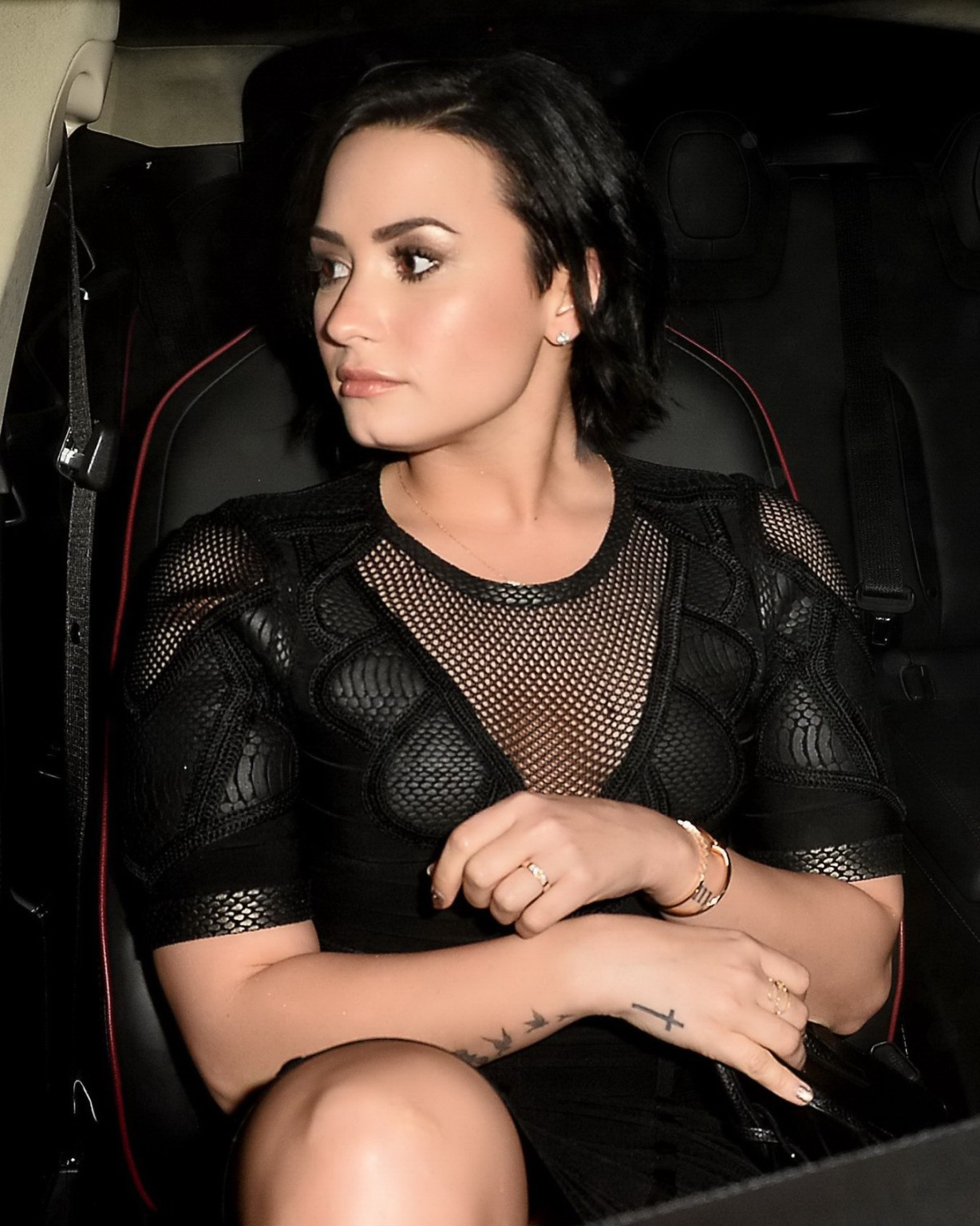 Demi Lovato upskirt flashing her pussy while arriving at The Ivy restaurant in L #75174700