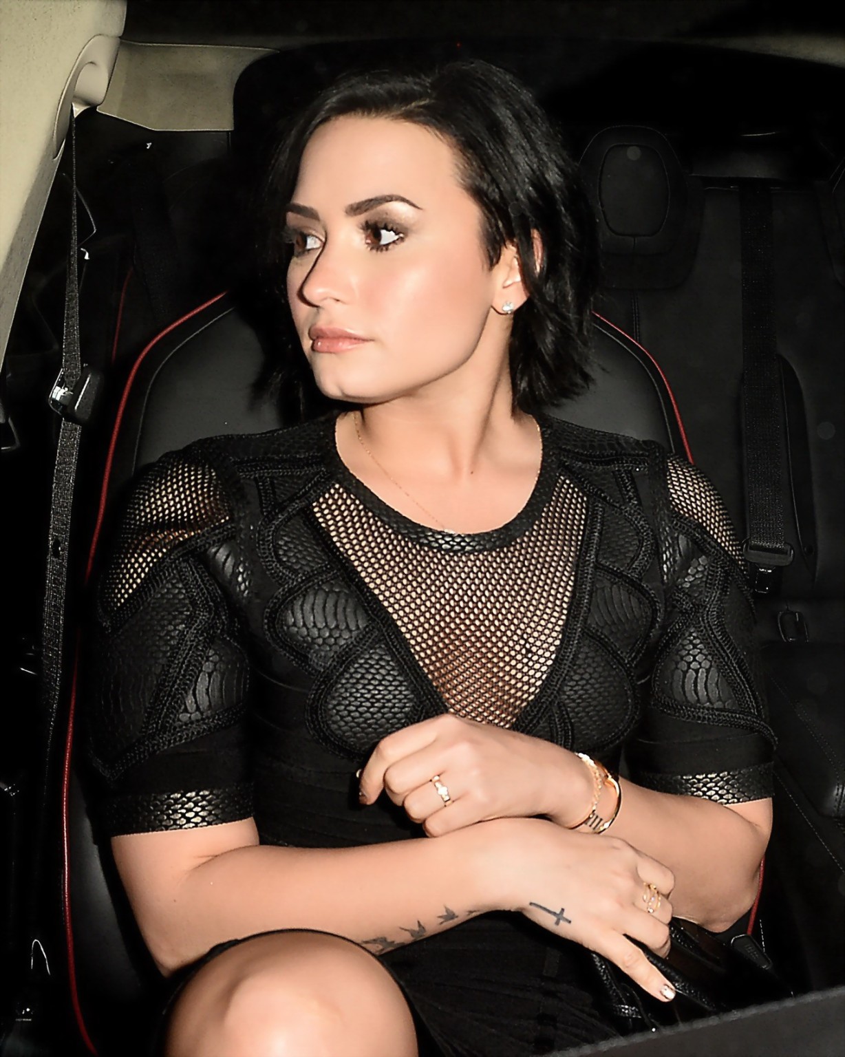 Demi Lovato upskirt flashing her pussy while arriving at The Ivy restaurant in L #75174704