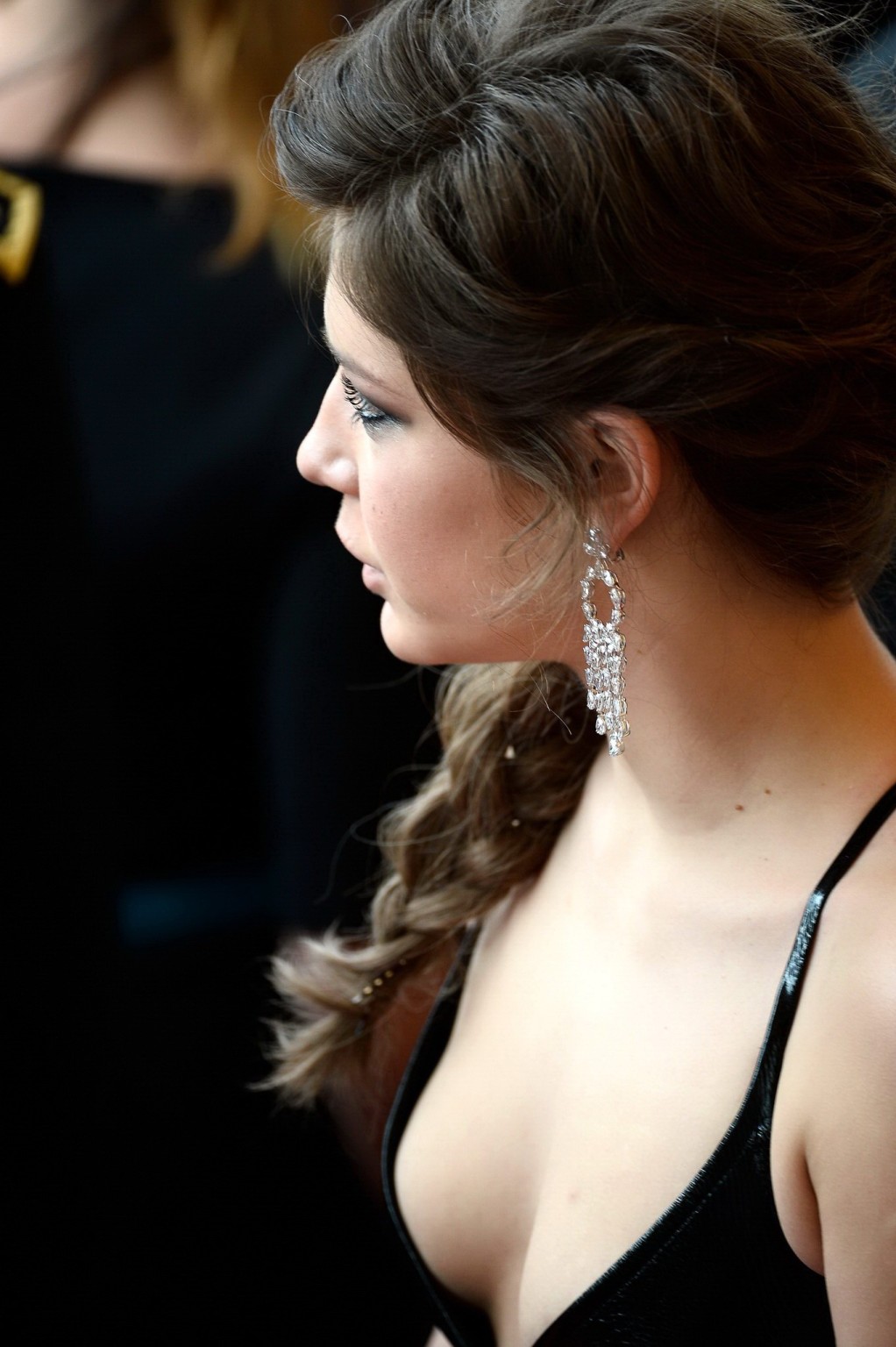 Adele exarchopoulos montrant un énorme décolleté lors de la cérémonie d'ouverture et de la grâce 
 #75196314