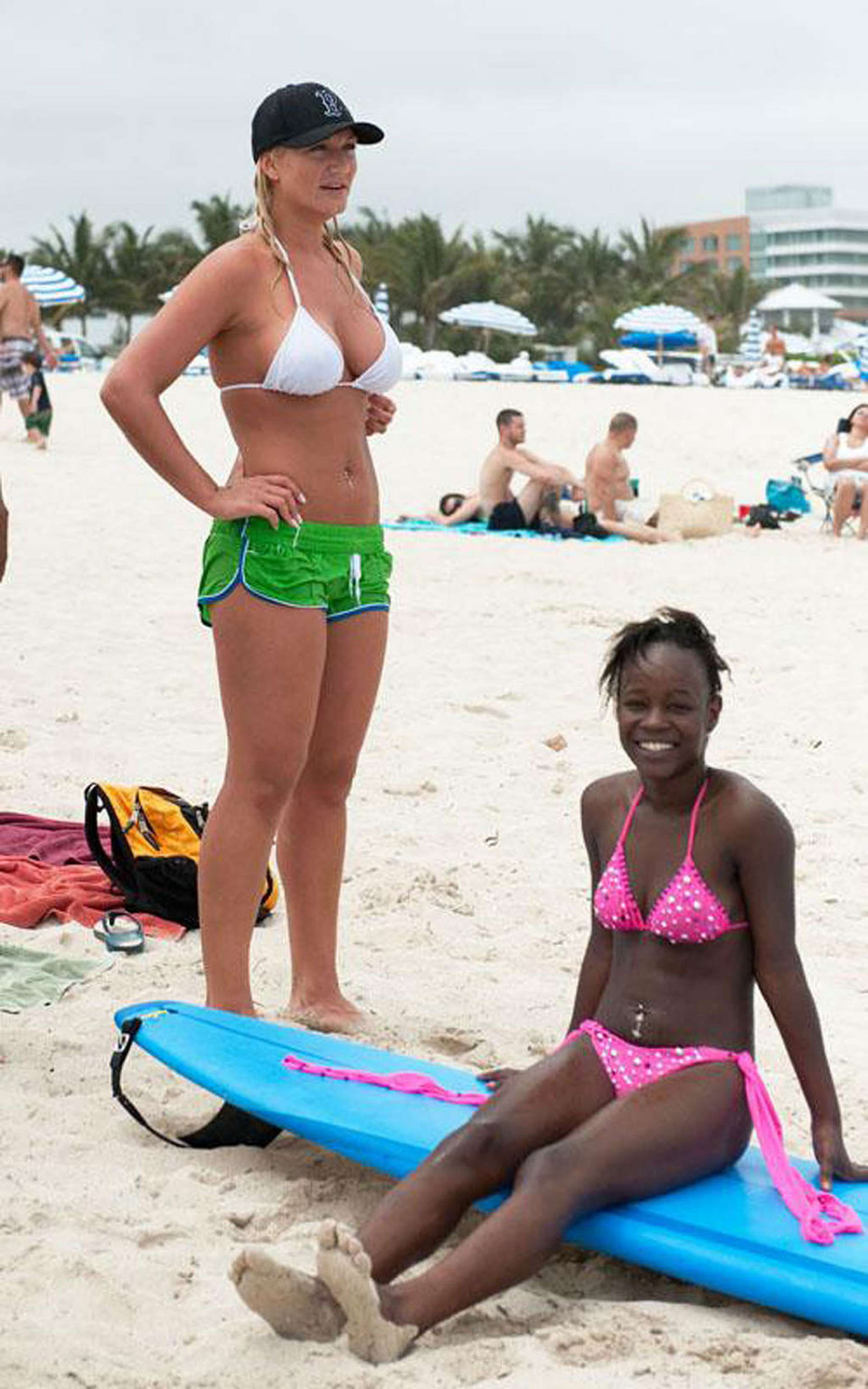 Brooke Hogan busty and big cleavage in bikini on beach #75350706