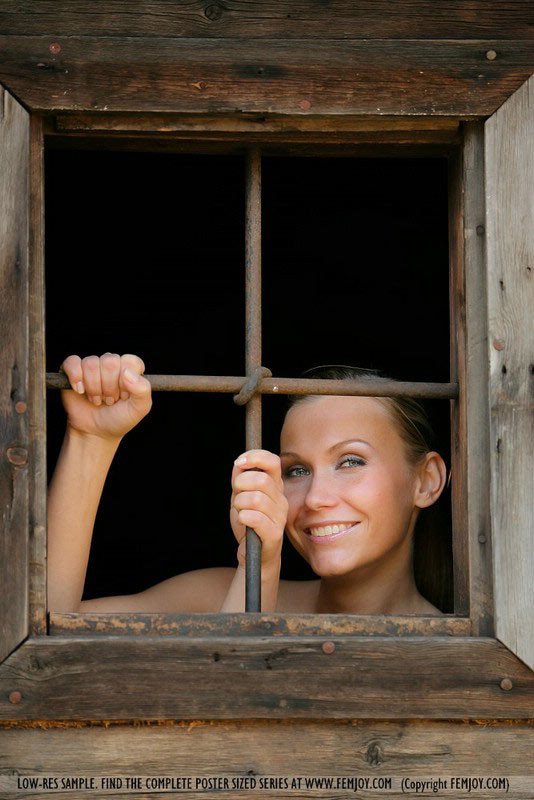 Lithe rubia al aire libre desnuda
 #73958516