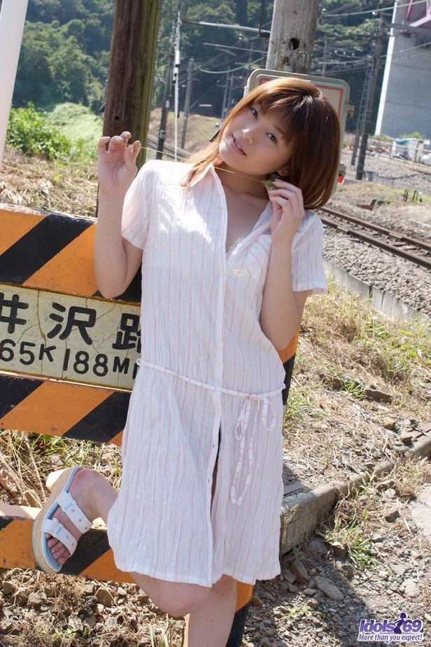 Slutty asian model Kyoko Nakajima nude showing ass #69770832