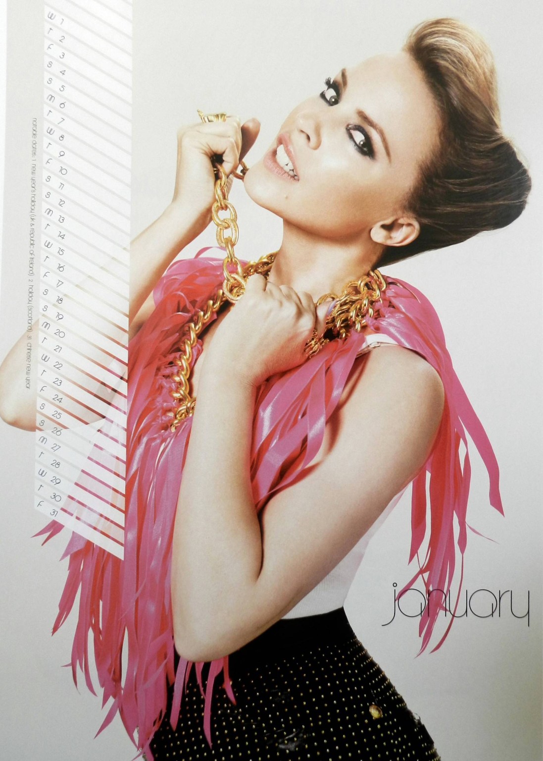 Kylie Minogue sieht sehr sexy aus in ihrem offiziellen Kalender-Fotoshooting für 2014
 #75215201