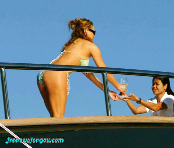 Mariah Carey posing sexy in bikini on yacht paparazzi pictures #75430751