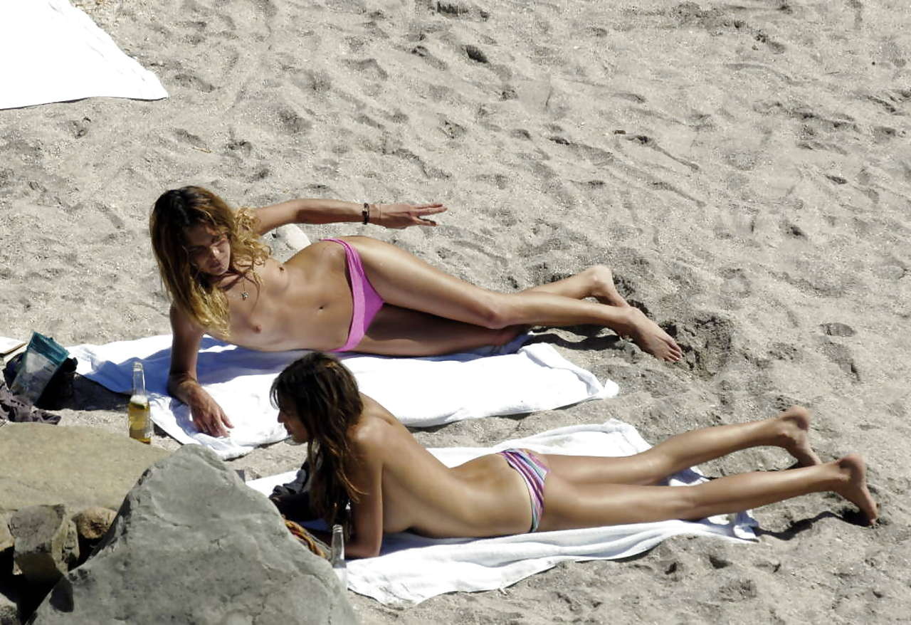 Daria Werbowy showing her big boobs sunbathing topless with friend #75283334