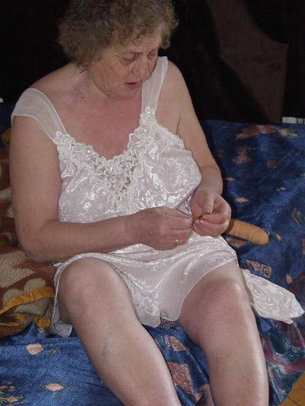 Old granny playing with dildo hard and teasing #77244556