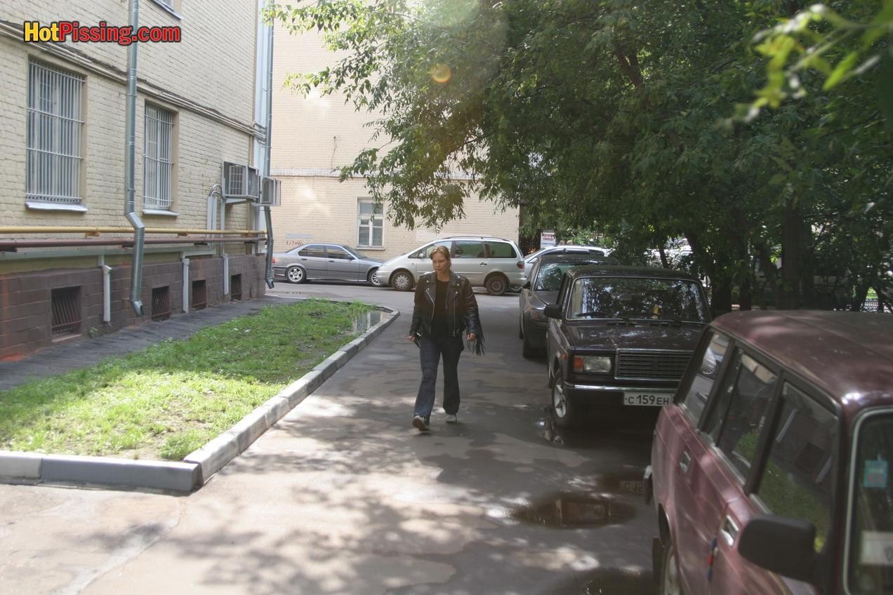 Girlfriend of a biker cannot resist nature call and pees in the street #76560695