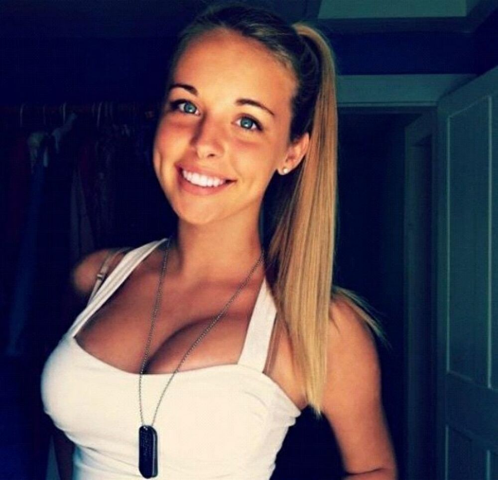 Big tit gfs exposing thier busty bodies gallery  37 #67733662