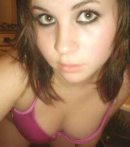 Pictures of a cute chick camwhoring #75720338