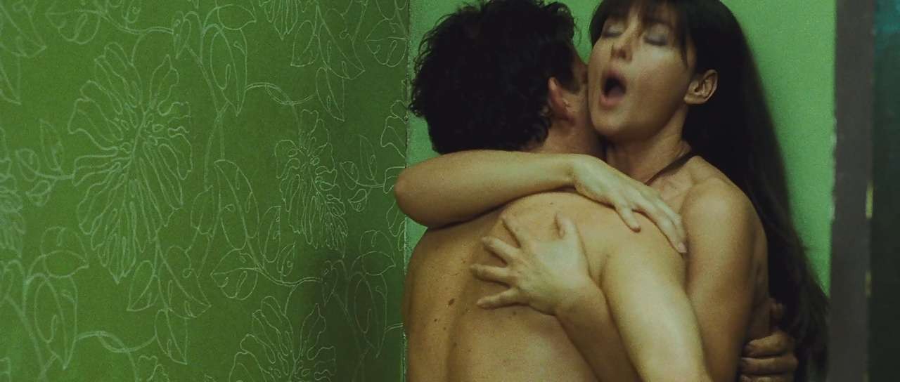 Monica Bellucci fucking hard against wall and exposing her boobs #75280081