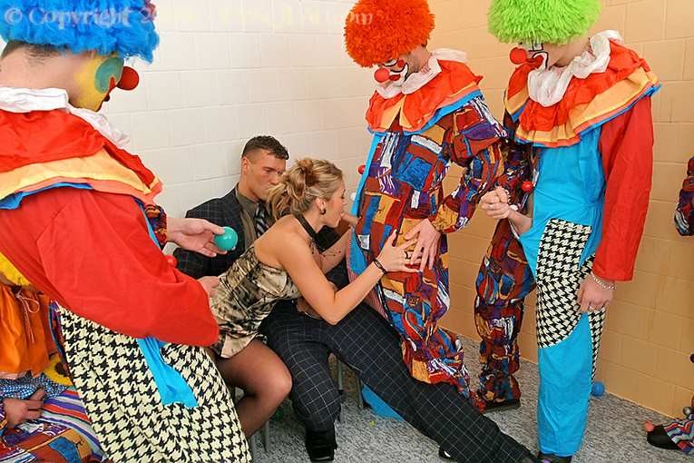 Classy blonde lgets gangbanged and bukkaked by clowns #76091330