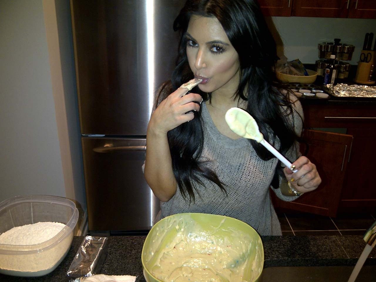 Kim Kardashian guardando molto caldo e sexy su foto private
 #75317513