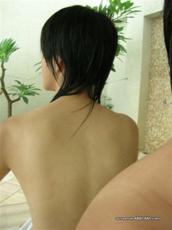 Pulcino tailandese perverso che si spoglia nudo mentre camwhoring
 #69797575