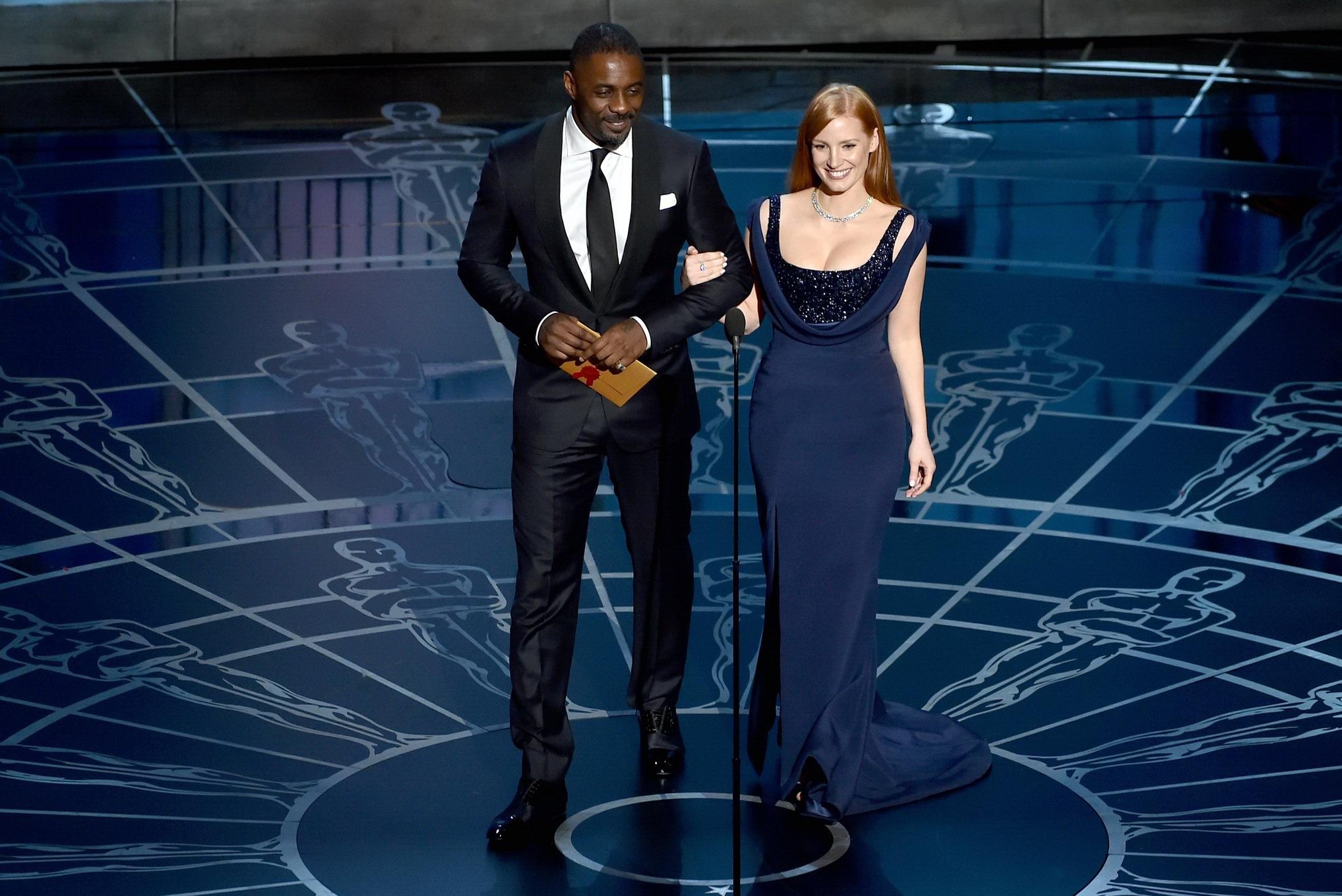 Jessica Chastain busty wearing a low cut dress at the 87th Annual Academy Awards #75171926