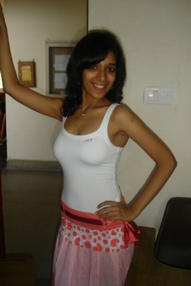 Real indian gfs are posing and naked gallery 21 #77764731