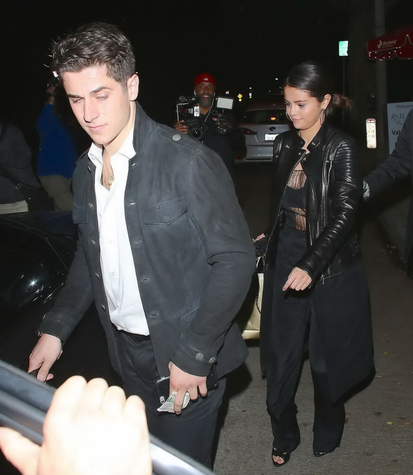 Selena Gomez seethrough to bra while leaving Il Cielo Restaurant in Beverly Hill #75181110