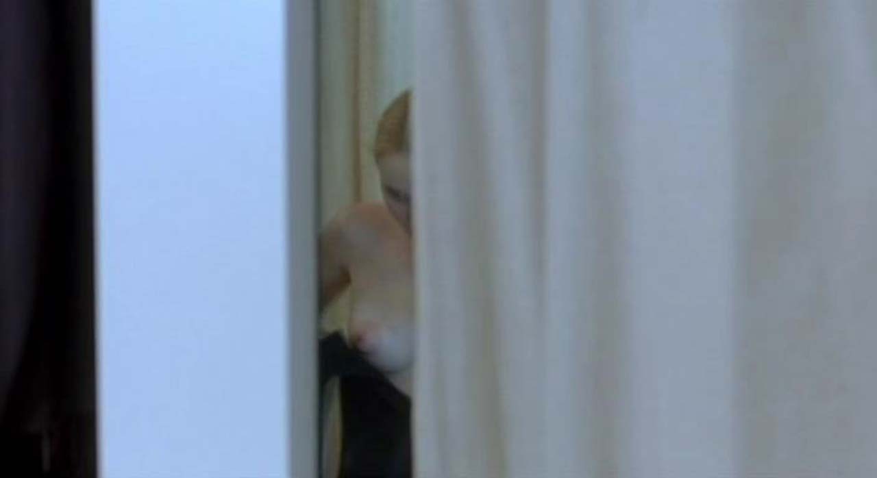 Deborah francois mostrando sus grandes tetas y follando duro
 #75323833