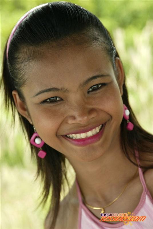 Thai teen girl smiles
 #69800639