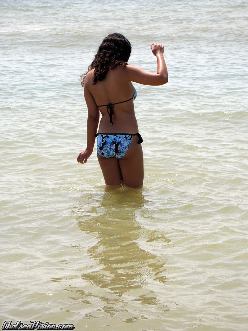 Busty frizzy hair teen bikini girl at the beach #72315288