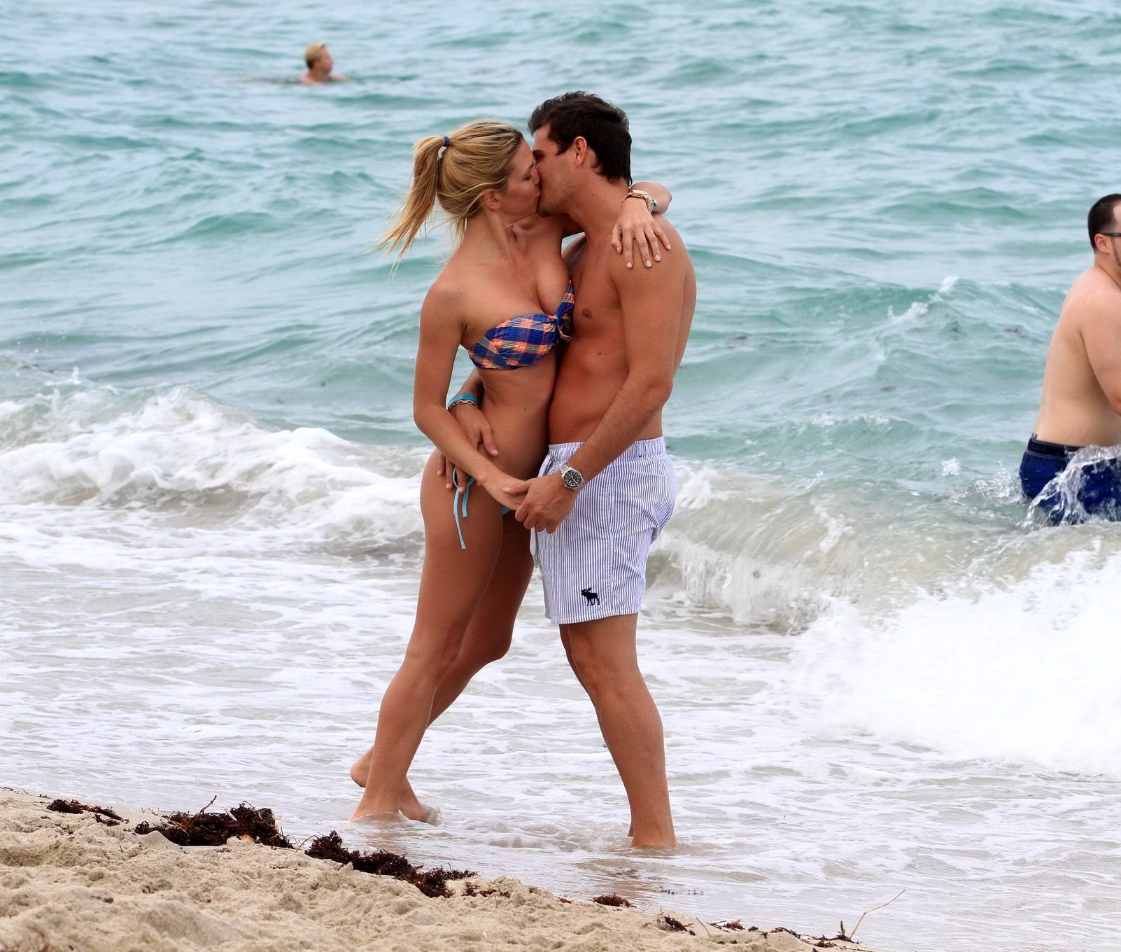 Sofia Zamolo in a thong bikini making out with her boyfriend in Miami Beach #75226681