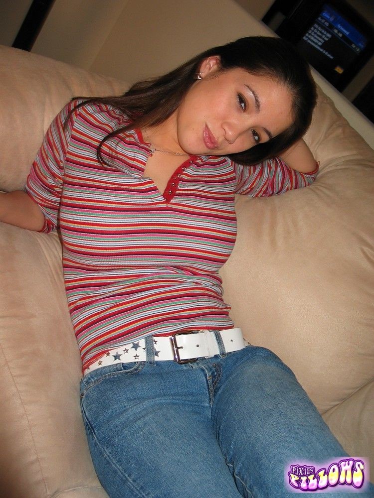 Pixies Pillows in a tshirt #75058122