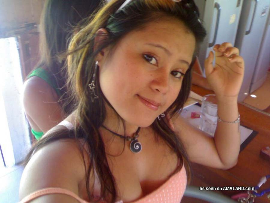 Photo compilation of a Filipina hottie posing with her BF #69861698