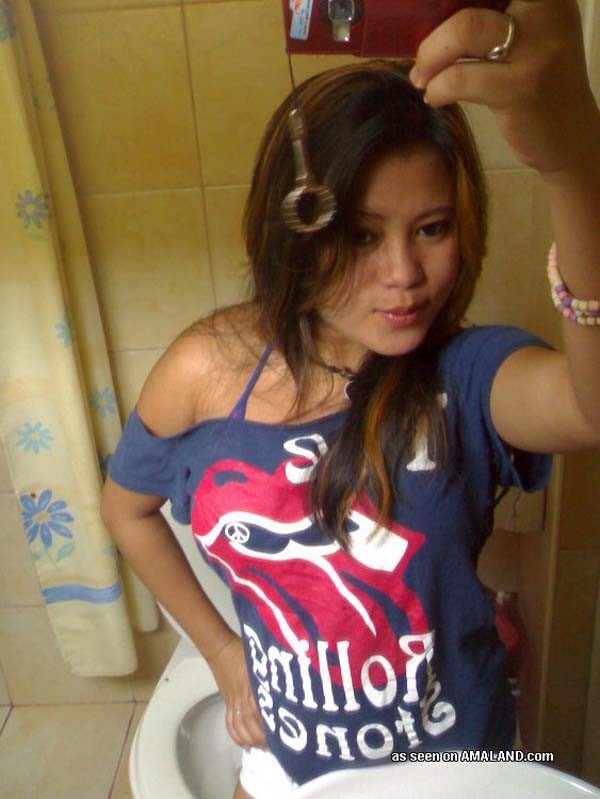 Photo compilation of a Filipina hottie posing with her BF #69861728