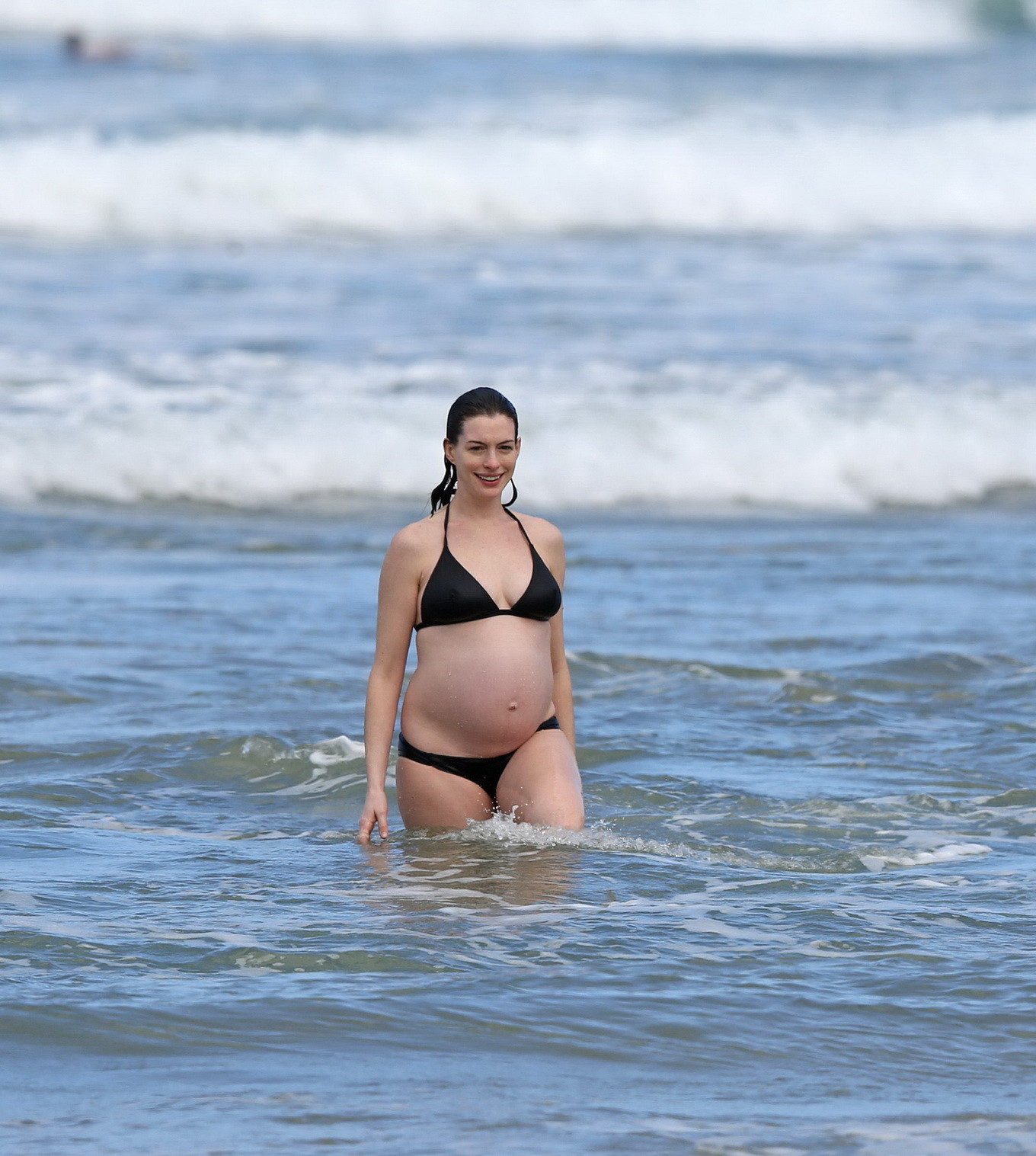 Anne Hathaway pregnant showing pokies in black bikini #75147784