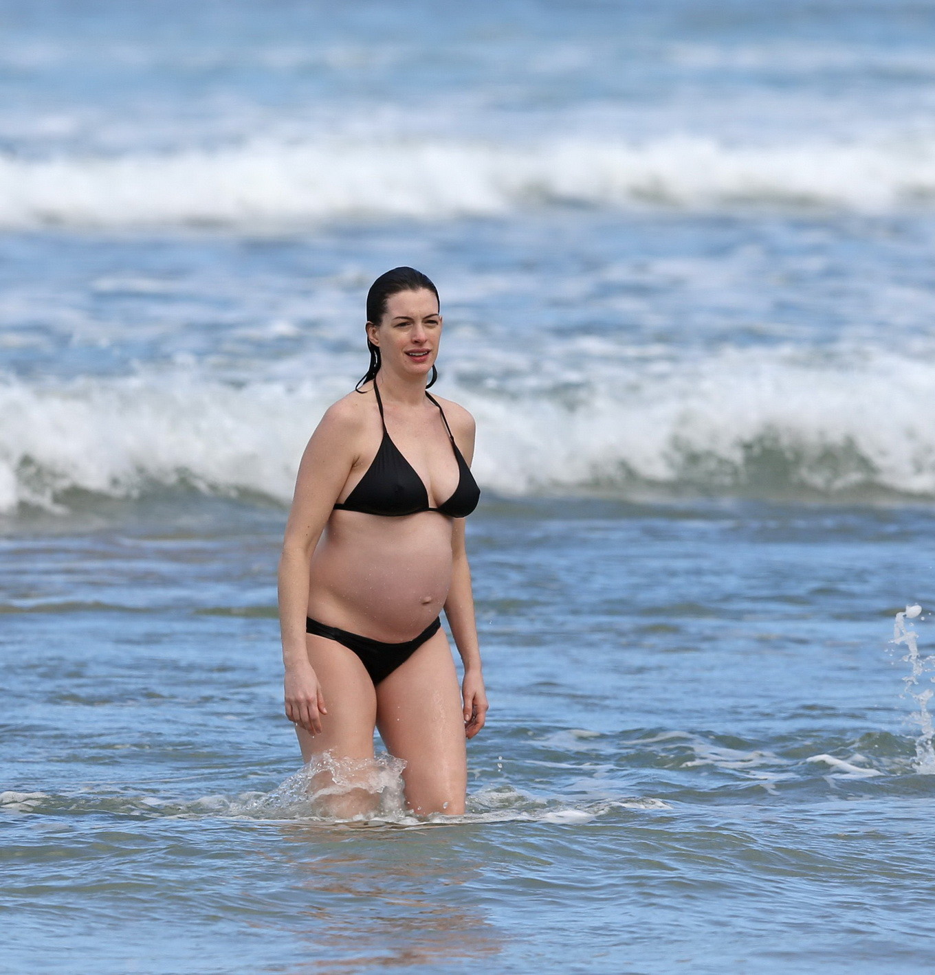 Anne Hathaway pregnant showing pokies in black bikini #75147791