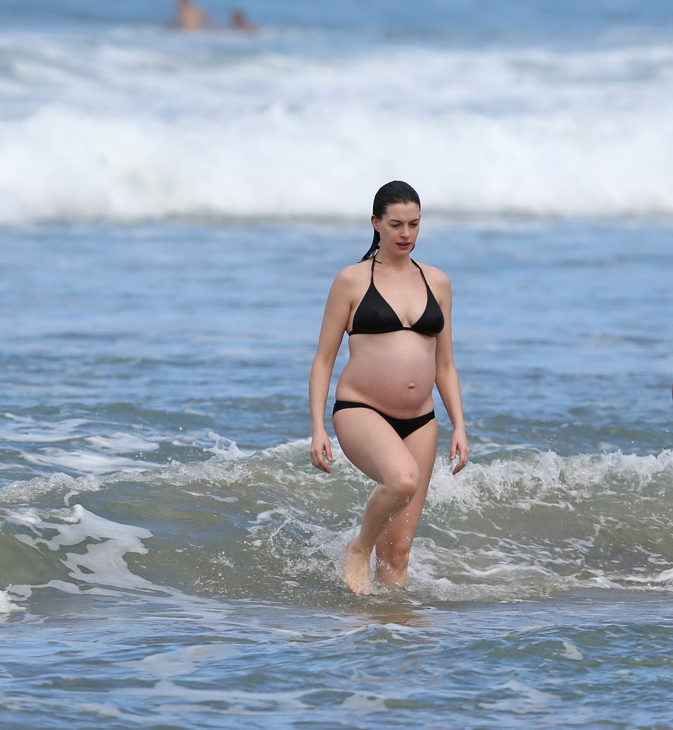 Anne Hathaway pregnant showing pokies in black bikini #75147800