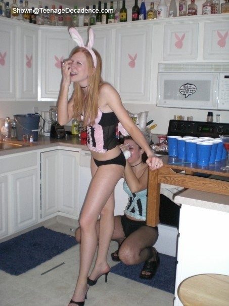 赤毛のパーティーティーン
 #78320631