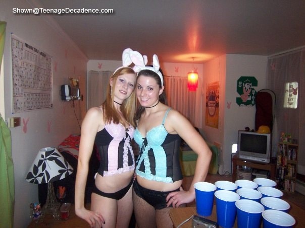 赤毛のパーティーティーン
 #78320662