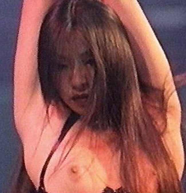 Lucy Liu exposed perky tits and nasty lesbian kiss #75397432