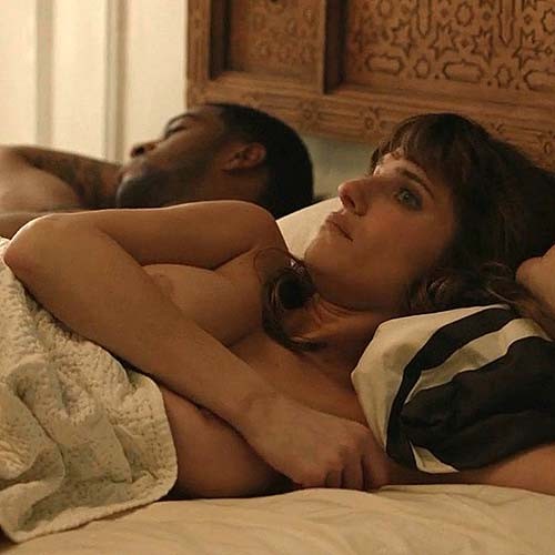 Lake Bell get fucking very hard and exposing her huge boobs #75285272