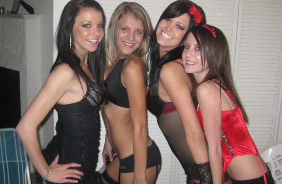 Sexy hotties traviesos
 #68285156