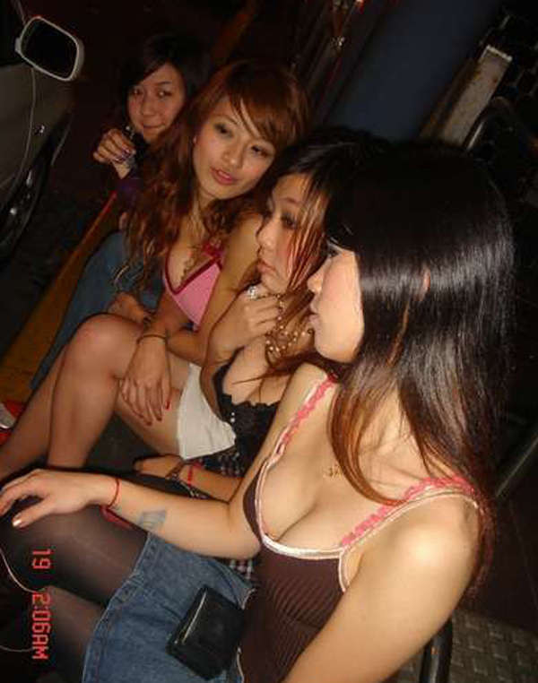 Asian hottie's picture compilation #69902012