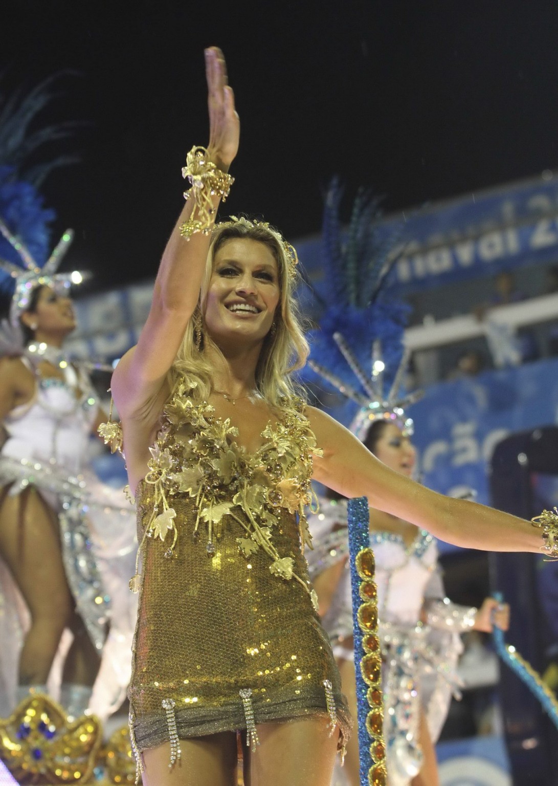 Gisele Bundchen Upskirt At The Carnival In Rio De Janeiro Porn Pictures Xxx Photos Sex Images