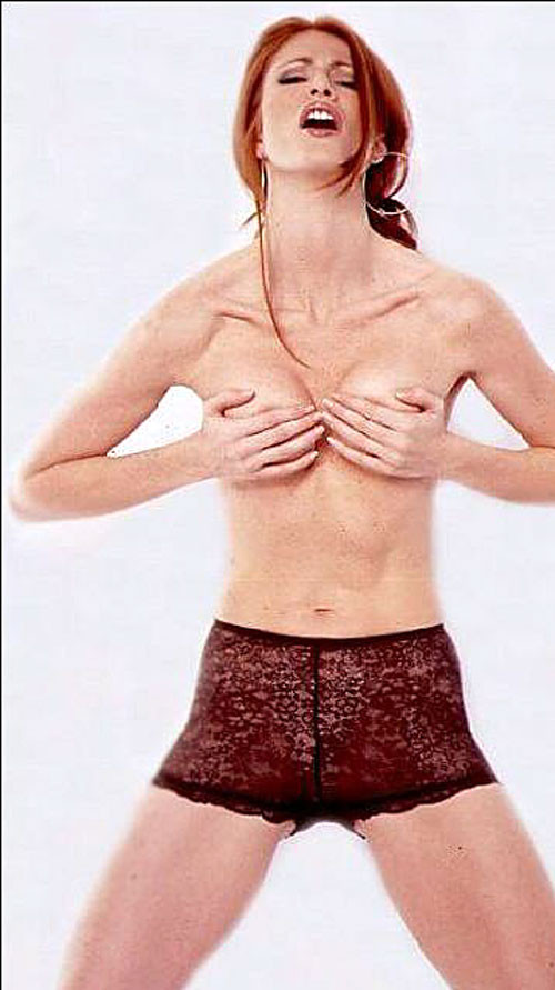 Angie Everhart showing her nice big tits and ass #75404046