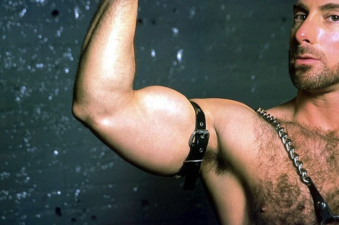 Muscle hairy hunks in leather enjoy sucking and screwing treat #76959027