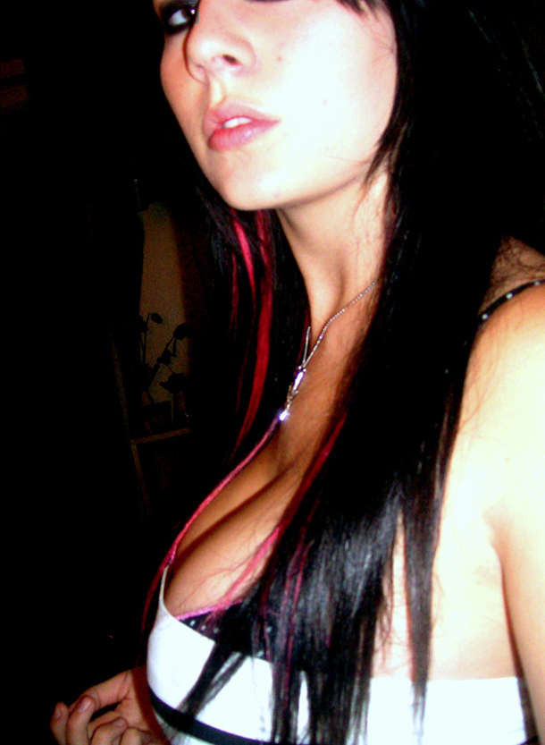 Belle et sexy collection de selfpics d'emo darla sexy
 #75709139