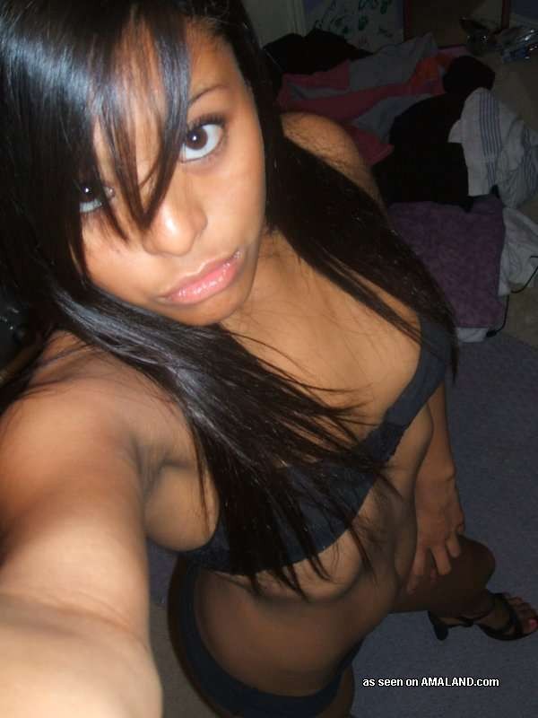 Tanned amateur hottie #68279932