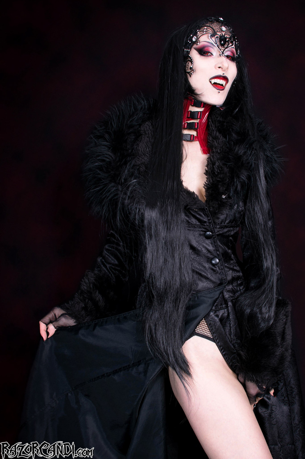 Elegantly Tempting Gothic Vampire Beauty RazorCandi #76153573