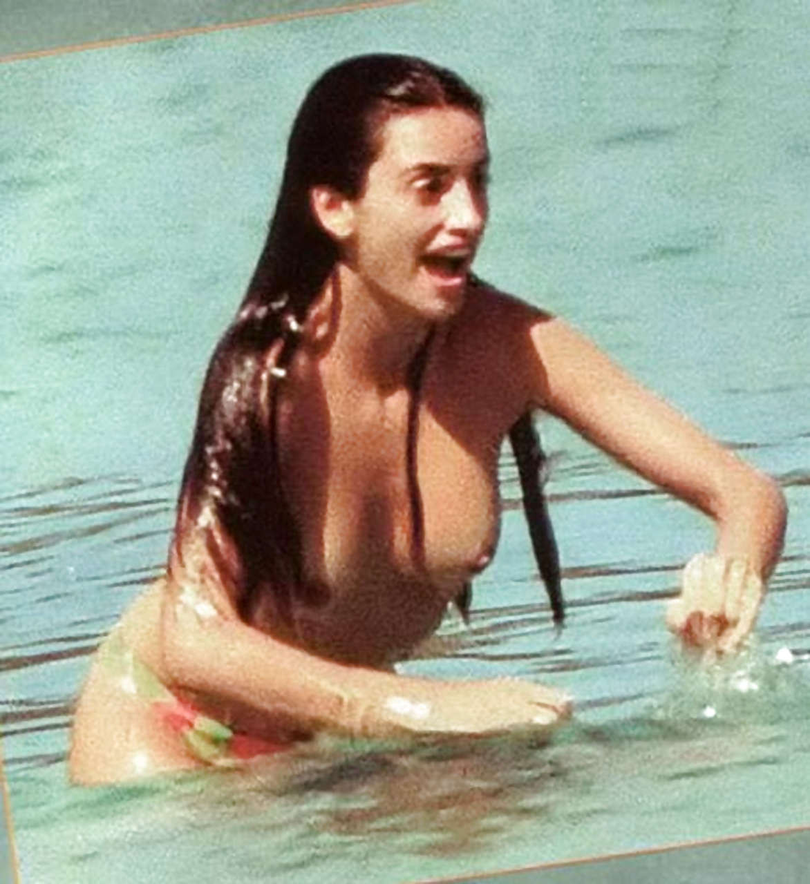 Penelope Cruz giving paparazzi great view on her tits on beach #75288103