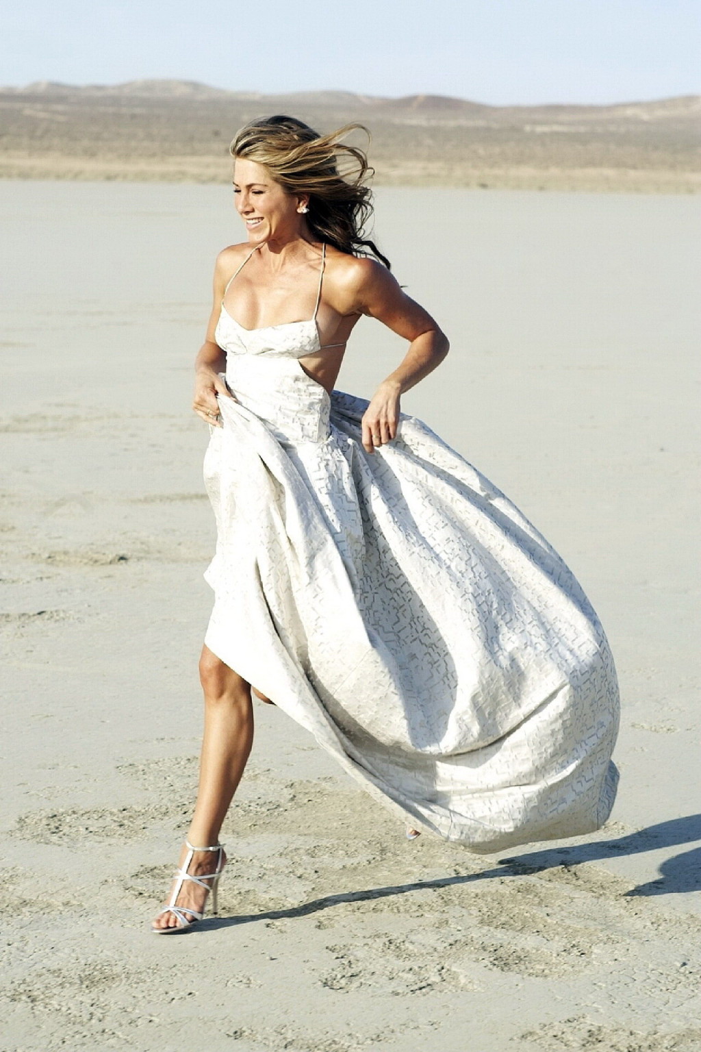 Jennifer Aniston almost nip slip at the 'Harper's Bazaar' beach photoshoot #75337021