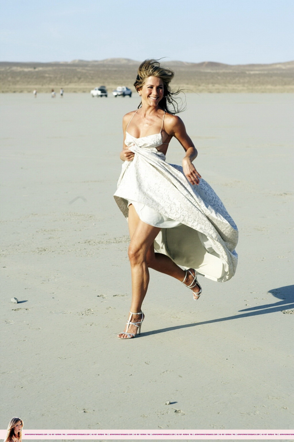 Jennifer Aniston almost nip slip at the 'Harper's Bazaar' beach photoshoot #75337045