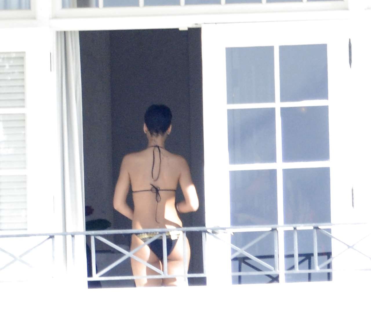 Rihanna showing her tits and bare ass while changing bikini #75244526