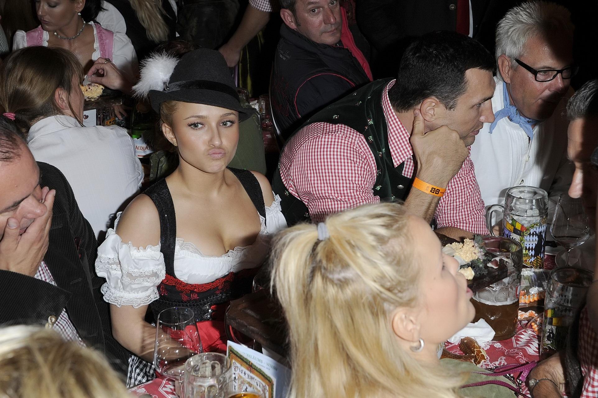 Hayden Panettiere busty in German folkwear at the Oktoberfest in Munich #75331448