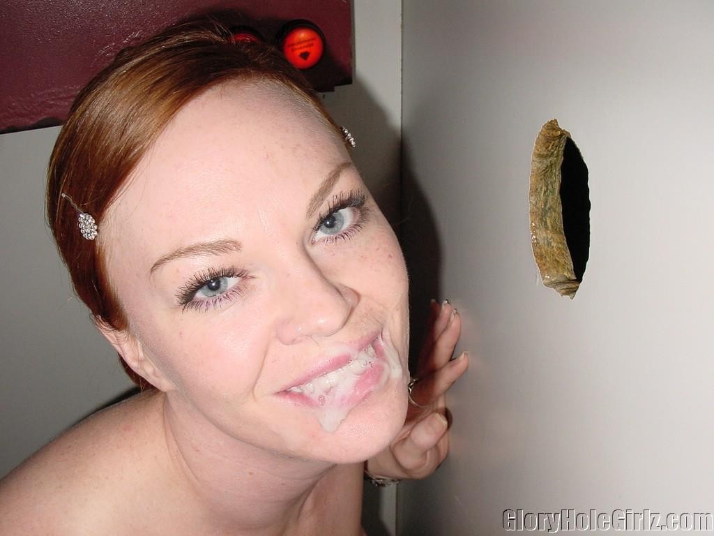 Eine Gloryhole-Schlampe mit schönen Augen saugt anonyme Schwänze
 #76058908